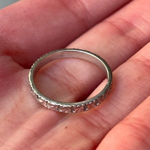 Ma 10k vintage ring (white gold)